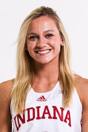 BLOOMINGTON, IN - SEPTEMBER 28, 2021 -  guard Grace Waggoner #3 of the Indiana Hoosiers during photo day at Simon Skjodt Assembly Hall in Bloomington, IN. Photo By Xavier Daniels/ Indiana Athletics