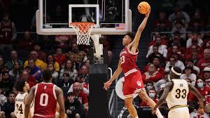 Indiana Hoosiers' Trayce Jackson-Davis stays hot, carries Hoosiers to First  Four win over Wyoming